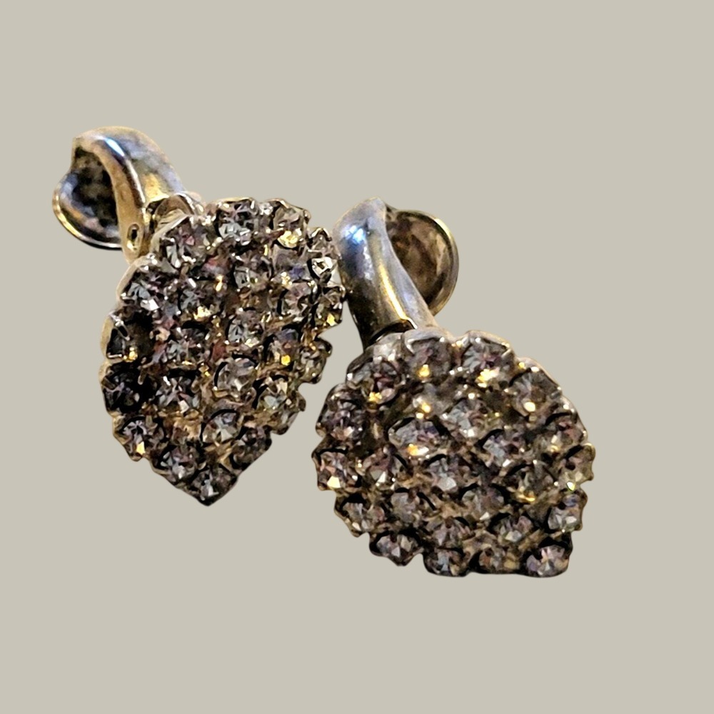 Vintage Sparkling Teardrop Clip Earrings 1970s Collectible Jewelry Silver Studs